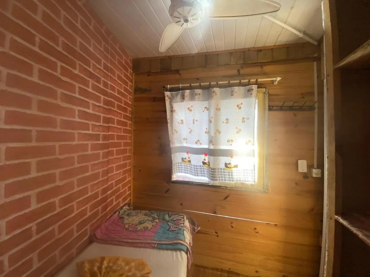 Suites E Quartos Brasilinha B&B Itajaí
